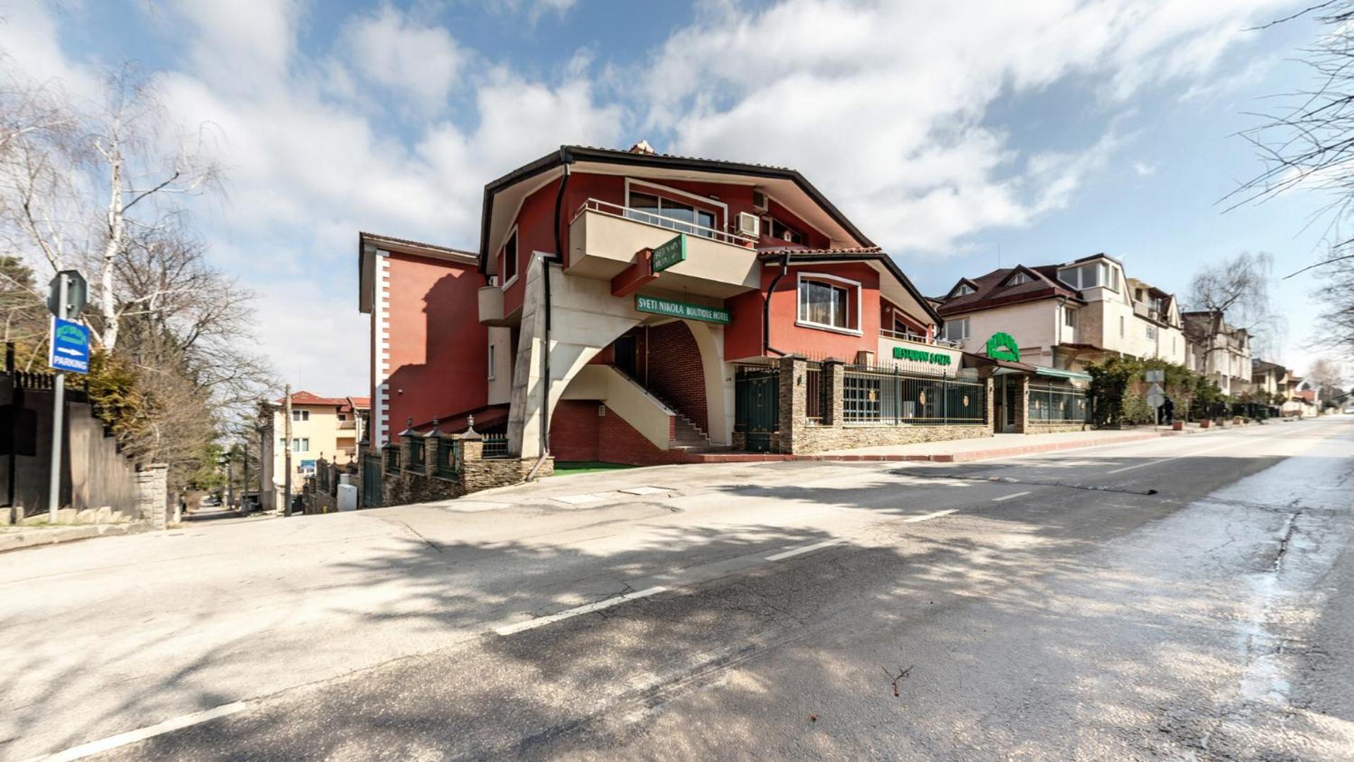 Hotel Sveti Nikola Boyana - Free Parking ソフィア エクステリア 写真